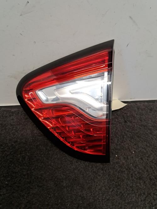 Image Feu arriere secondaire droit (feux) - RENAULT CAPTUR 1