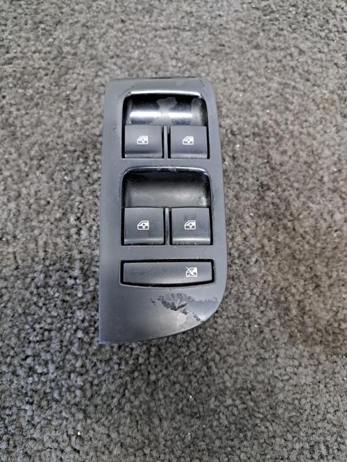 Image Interrupteur de leve vitre avant gauche - OPEL ZAFIRA TOURER C