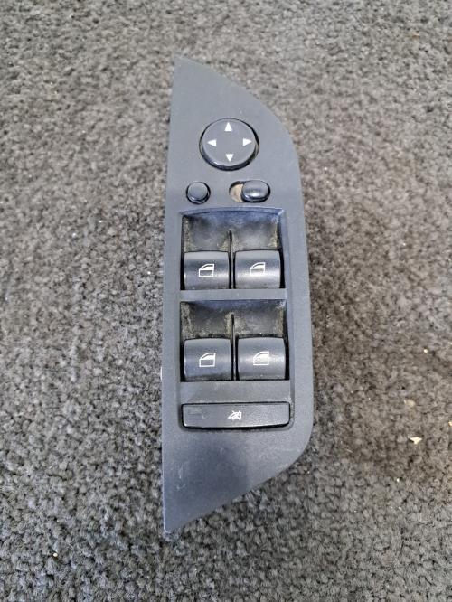 Image Interrupteur de leve vitre avant gauche - BMW X1 E84