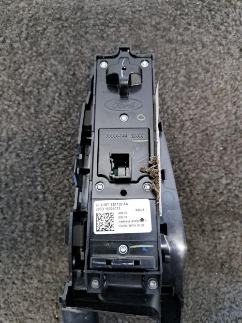Image Interrupteur de leve vitre avant gauche - FORD FIESTA 6