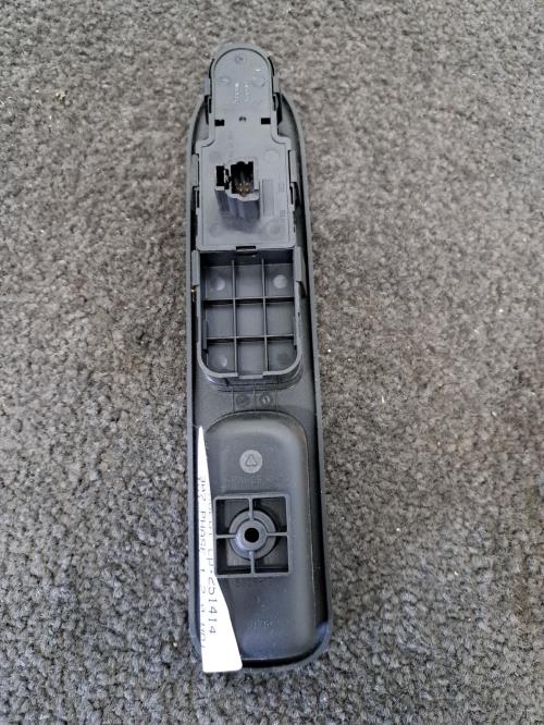 Image Interrupteur de leve vitre avant gauche - PEUGEOT 307