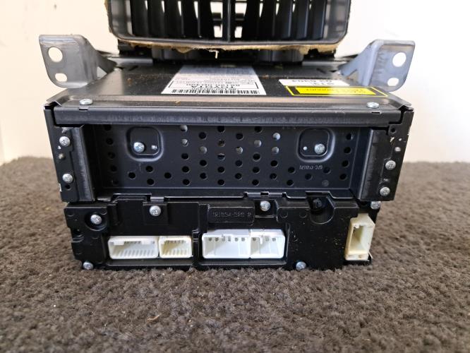 Image Autoradio d'origine - TOYOTA YARIS 2
