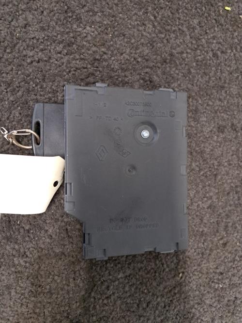 Image Lecteur de carte (neiman) - RENAULT CLIO 4