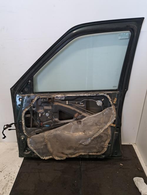 Image Porte avant droit - NISSAN TERRANO 2