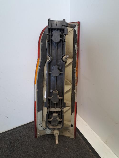 Image Feu arriere principal droit (feux) - FORD TRANSIT 3
