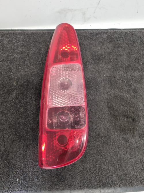 Image Feu arriere principal gauche (feux) - PEUGEOT 807