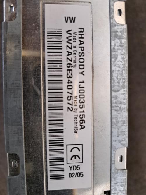 Image Autoradio d'origine - VOLKSWAGEN GOLF 5