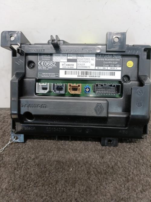 Image Ecran GPS - RENAULT CAPTUR 1