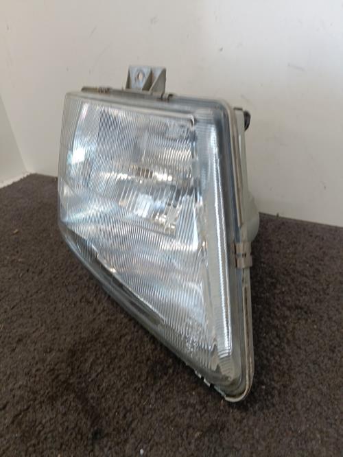 Image Optique avant principal droit (feux)(phare) - MERCEDES VITO 638