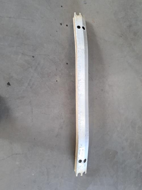 Image Renfort pare choc arriere (traverse) - TOYOTA RAV4 3