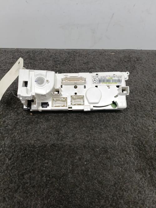 Image Commande chauffage - MERCEDES CLASSE B 245
