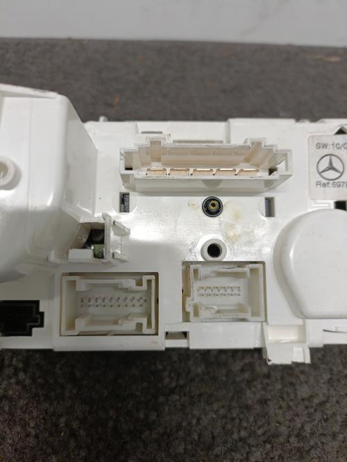Image Commande chauffage - MERCEDES CLASSE B 245