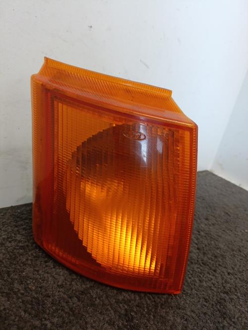 Image Optique avant secondaire droit (feux)(clignotant) - FORD TRANSIT 2