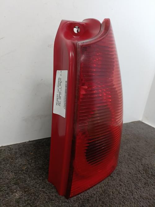 Image Feu arriere principal droit (feux) - PEUGEOT 307