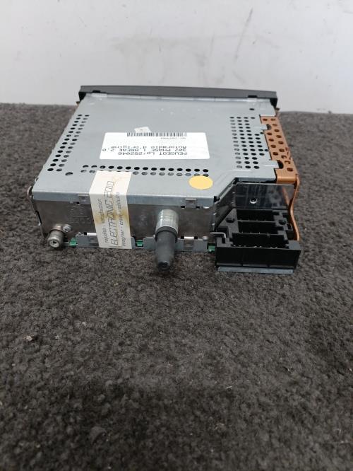 Image Autoradio d'origine - PEUGEOT 307