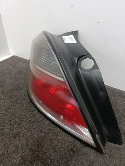 Image Feu arriere principal gauche (feux) - OPEL ASTRA H
