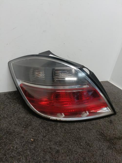 Image Feu arriere principal gauche (feux) - OPEL ASTRA H