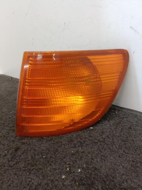 Image Optique avant secondaire gauche (feux)(clignotant) - MERCEDES VITO 638