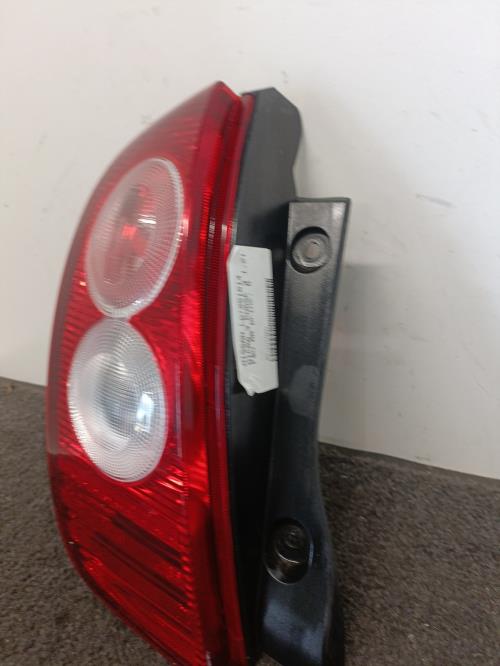 Image Feu arriere principal gauche (feux) - NISSAN MICRA 3