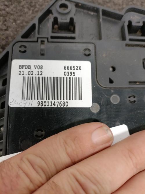Image Porte fusible - PEUGEOT 207