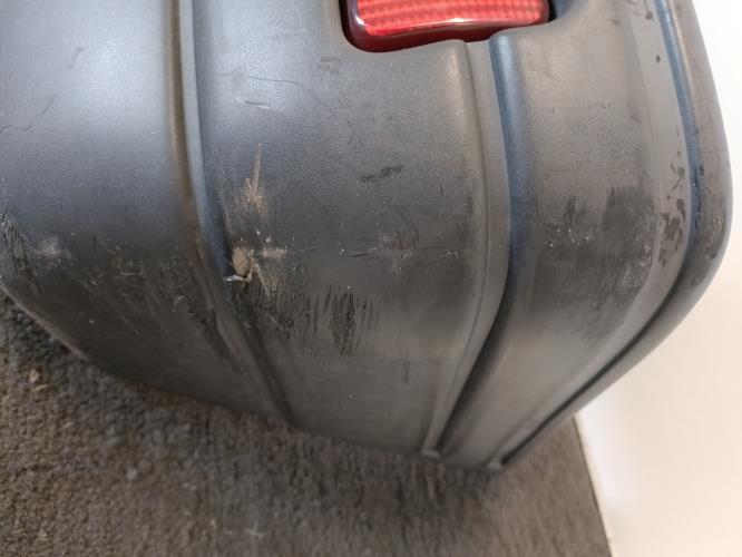 Image Pare choc arriere - ROVER 100