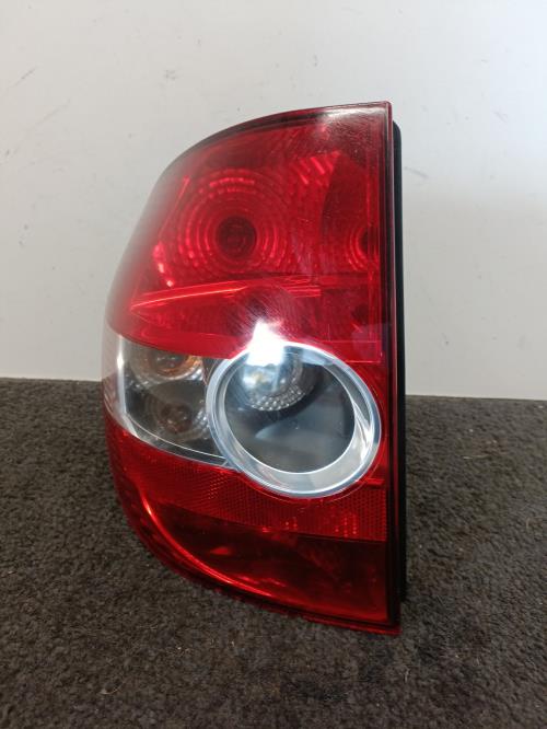 Image Feu arriere principal gauche (feux) - VOLKSWAGEN FOX