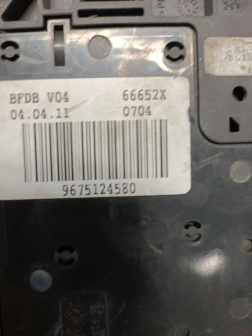 Image Porte fusible - CITROEN C3 2