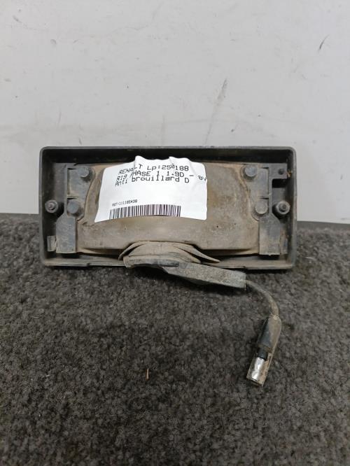 Image Anti brouillard droit (feux) - RENAULT R19