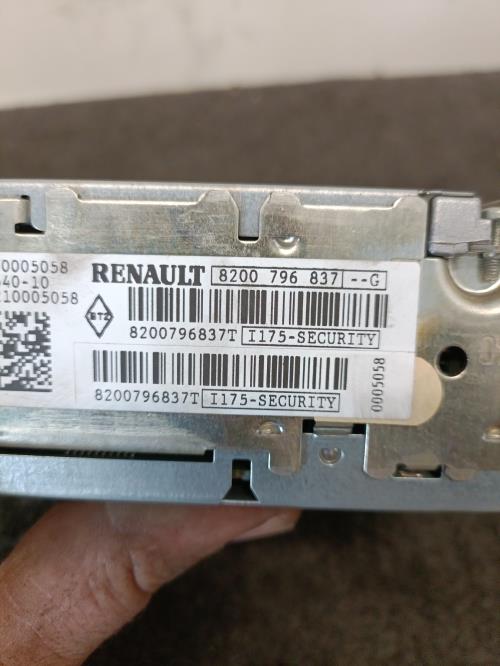 Image Autoradio d'origine - RENAULT SCENIC 2