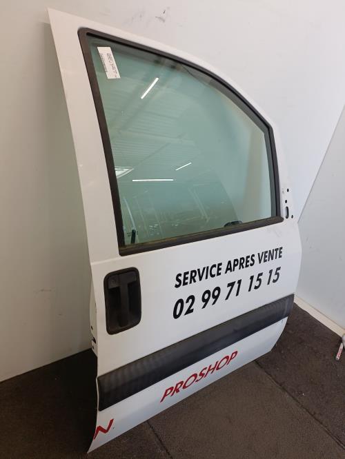 Image Porte avant droit - PEUGEOT EXPERT 1