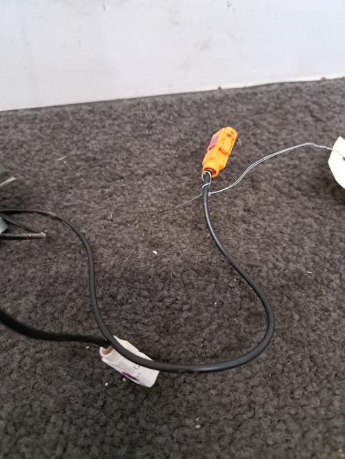 Image Antenne - PEUGEOT 208 2