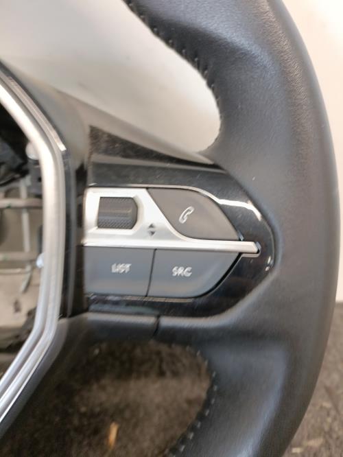 Image Volant - PEUGEOT 208 2