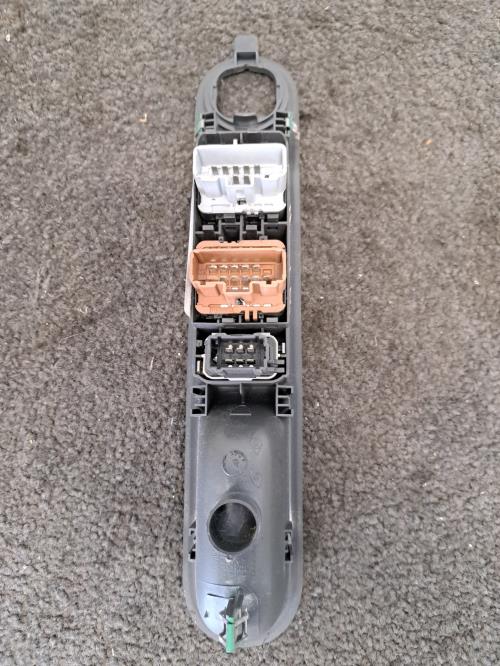 Image Interrupteur de leve vitre avant gauche - RENAULT ESPACE 4