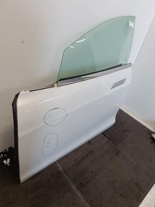 Image Porte avant gauche - TESLA MODEL S 5YJS