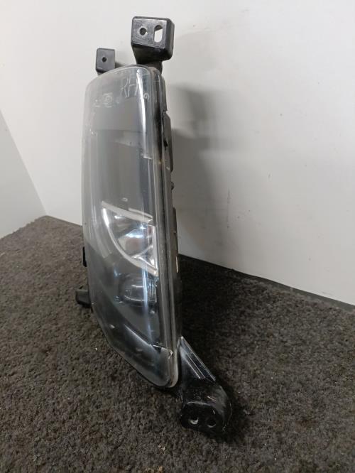 Image Anti brouillard droit (feux) - TESLA MODEL S 5YJS