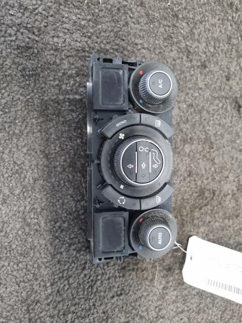 Image Commande chauffage - PEUGEOT 308 1 SW