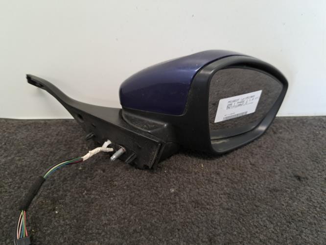 Image Retroviseur droit - PEUGEOT 208 1
