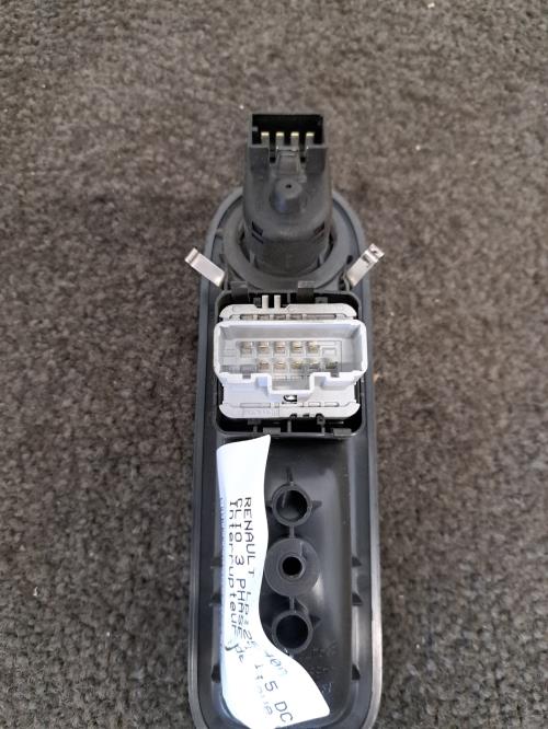 Image Interrupteur de leve vitre avant gauche - RENAULT CLIO 3