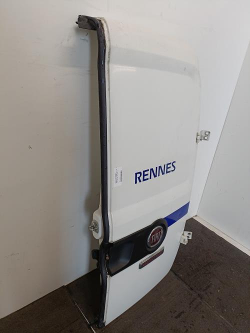 Image Porte de coffre droit - FIAT DOBLO 2