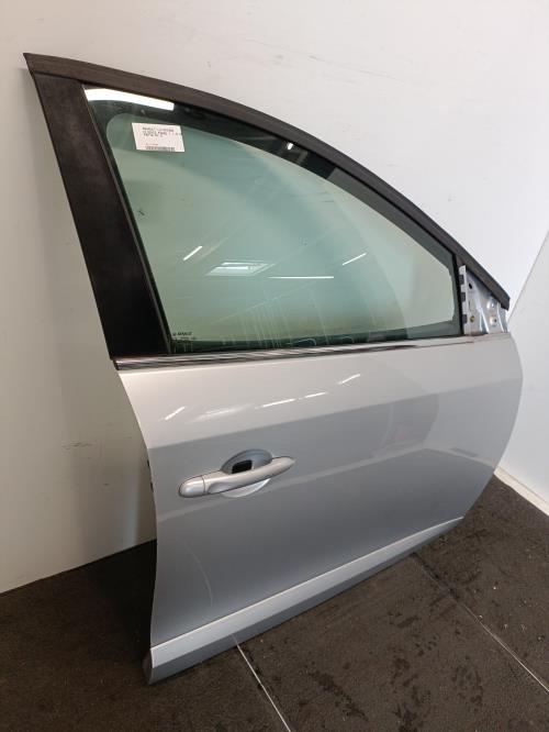 Image Porte avant droit - RENAULT FLUENCE