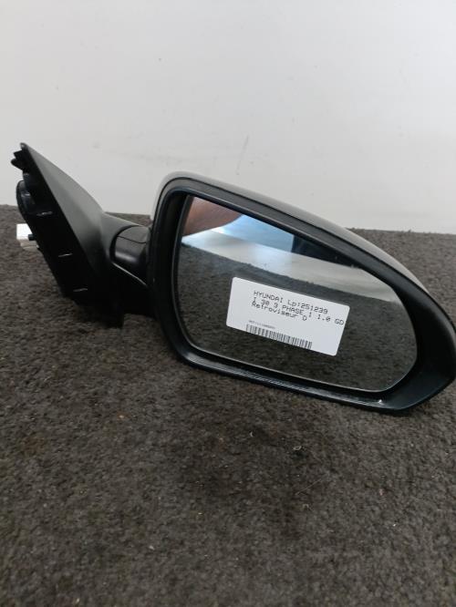 Image Retroviseur droit - HYUNDAI I 30 3