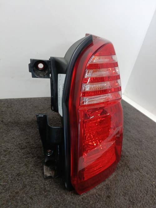 Image Feu arriere principal droit (feux) - PEUGEOT 5008 1
