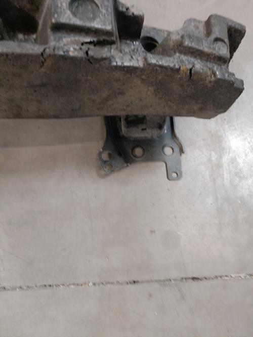 Image Renfort pare choc avant (traverse) - VOLKSWAGEN TOURAN 1