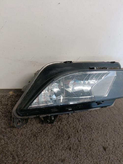 Image Anti brouillard droit (feux) - SEAT TOLEDO 4