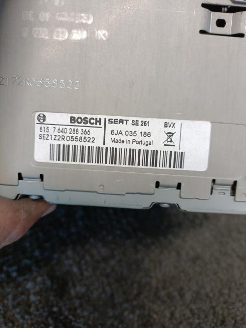 Image Autoradio d'origine - SEAT TOLEDO 4