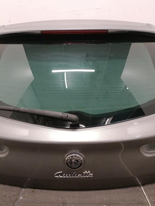 Image Malle/Hayon arriere - ALFA ROMEO GIULIETTA 2