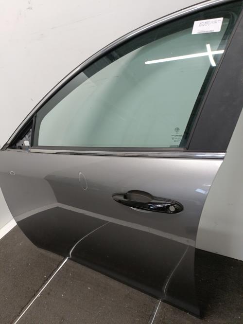 Image Porte avant gauche - ALFA ROMEO GIULIETTA 2