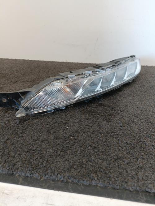 Image Feu diurne avant gauche - CITROEN C4 PICASSO 2