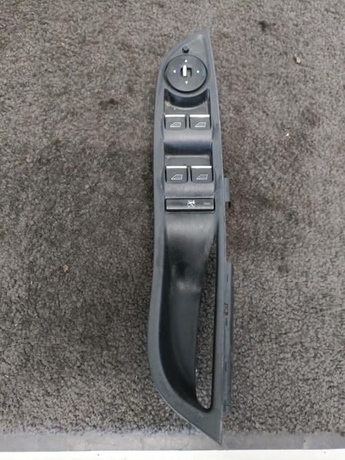 Image Interrupteur de leve vitre avant gauche - FORD FOCUS 3