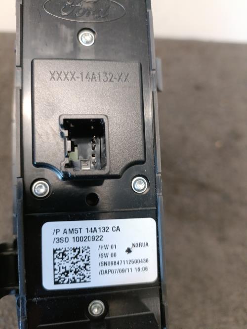 Image Interrupteur de leve vitre avant gauche - FORD FOCUS 3